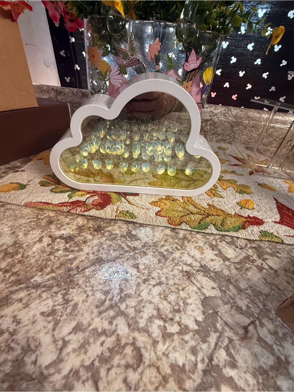 White Cloud-Shaped LED Accent Storage Box